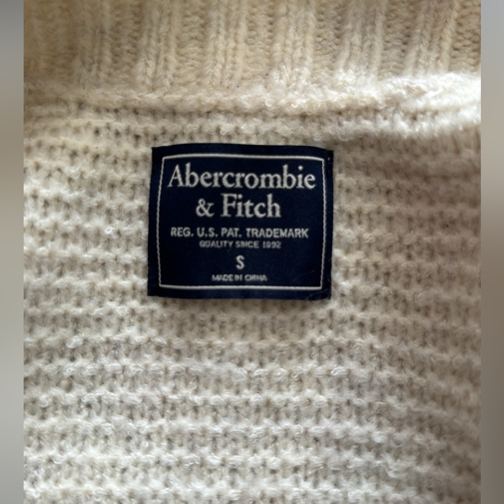 Abercrombie & Fitch cozy long cream cardigan with pockets and tie waist - Picture 3 of 6